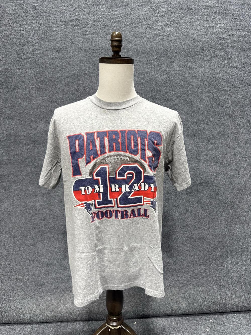 New England Patriots Shirt Mens Large Gray NFL Tom Brady 12 JOY Athletic